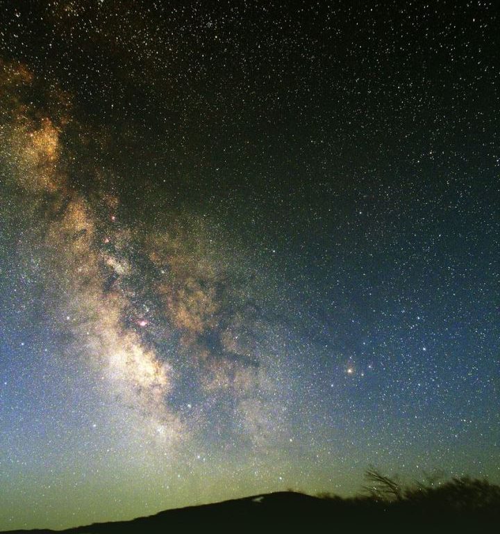 望遠鏡から見られる蔵王町の星空